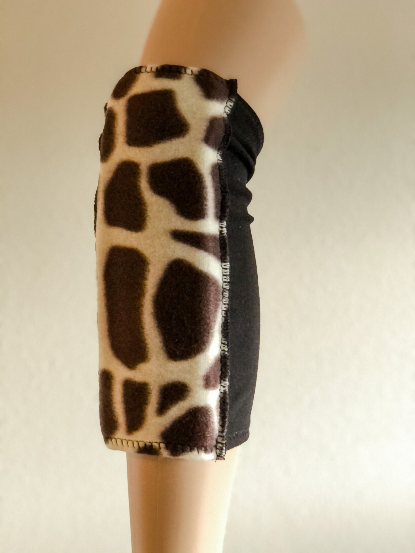 KNEESAVERS- GIRAFFE PRINT (L)
